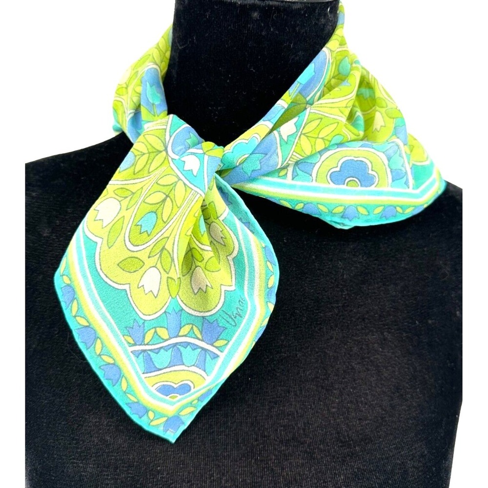 Scarves By Vera Square Green Retro Mod Floral Rolled Hem Scarf Made In Japan‎